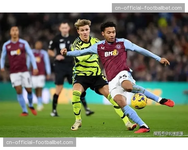 “链式防守的现代演绎”：分析阿斯顿维拉在埃梅里治下的协同压迫体系