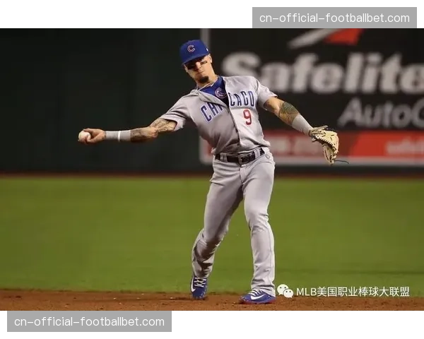 红雀老将亚当斯轰出生涯第450支本垒打，球队仍以4-6不敌小熊